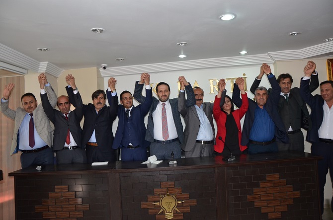 Ak Parti Hakkari  milletvekili adaylarını tanıttı 23