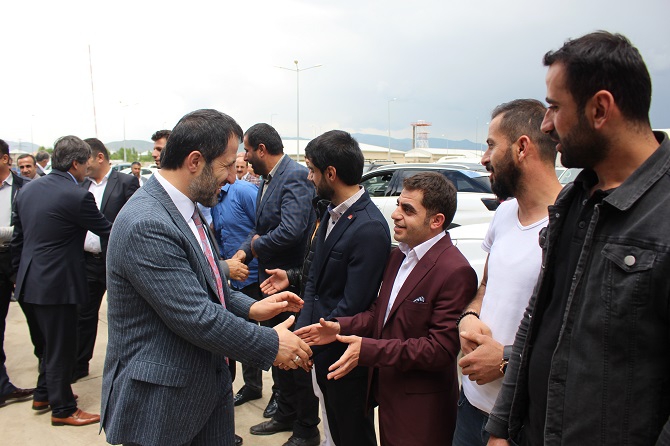 Ak Parti Hakkari  milletvekili adaylarını tanıttı 3