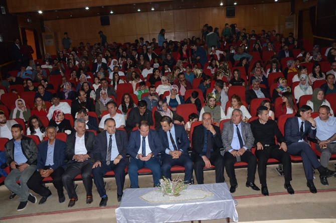 Özel Hakkari Sağlık Koleji’nin mezuniyet töreni 1