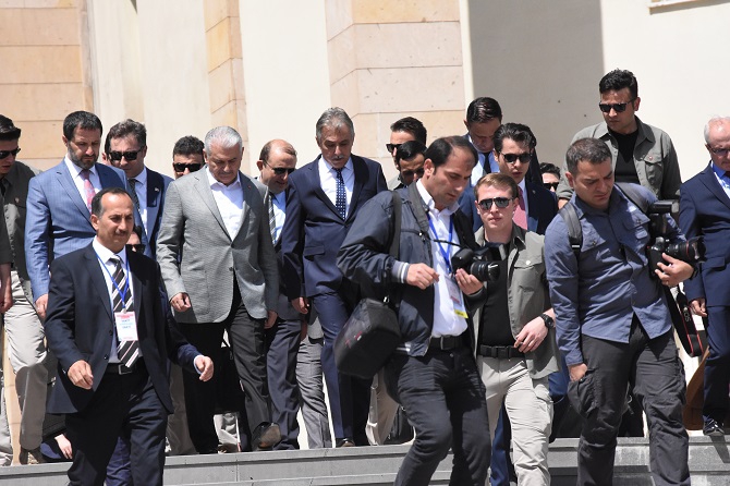 Başbakan Binali Yıldırım Hakkari'de 12