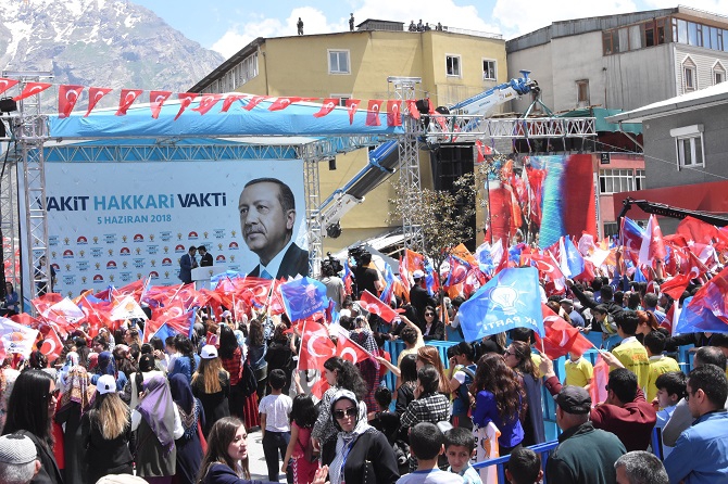 Başbakan Binali Yıldırım Hakkari'de 9