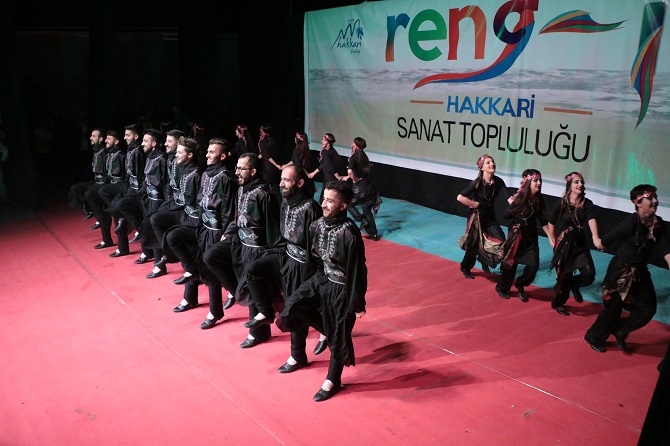 "Kültürlerin Dansı ile Reng-i Hakkari 2" Ramazan etkinliği 20