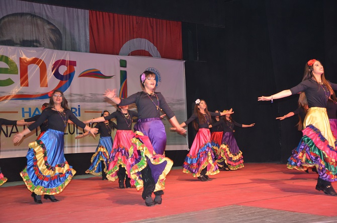 "Kültürlerin Dansı ile Reng-i Hakkari 2" Ramazan etkinliği 7