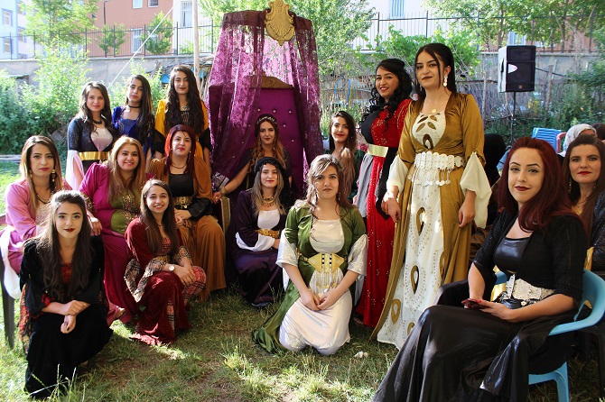 Perihan & Jiyan çiftin mutlu günü 15