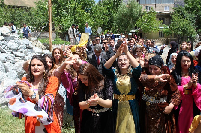 Perihan & Jiyan çiftin mutlu günü 74