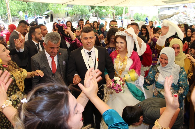 Perihan & Jiyan çiftin mutlu günü 75