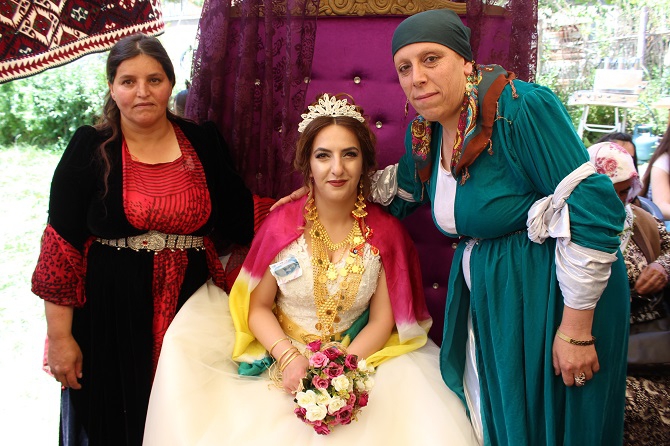 Perihan & Jiyan çiftin mutlu günü 98