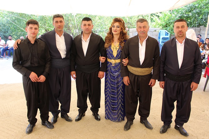 Demir ve Başaran ailesinin mutlu günü 8