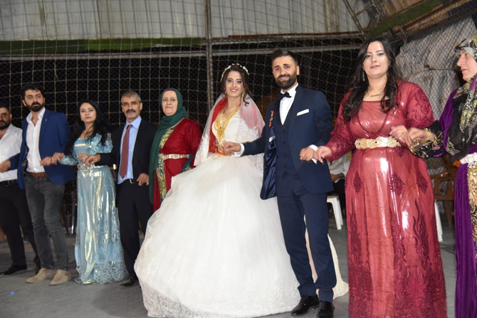 Ertuş ailesinin mutlu günü 12