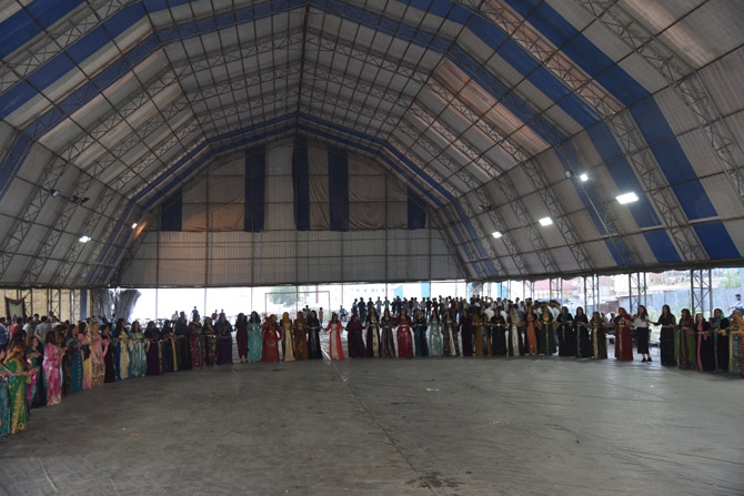 Ertuş ailesinin mutlu günü 15