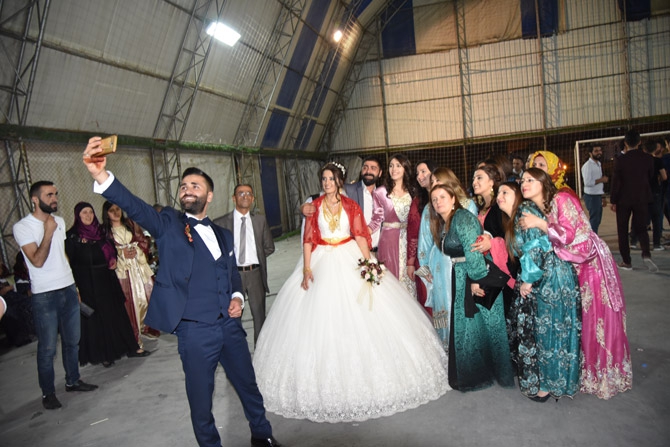 Ertuş ailesinin mutlu günü 2