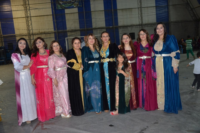 Ertuş ailesinin mutlu günü 21