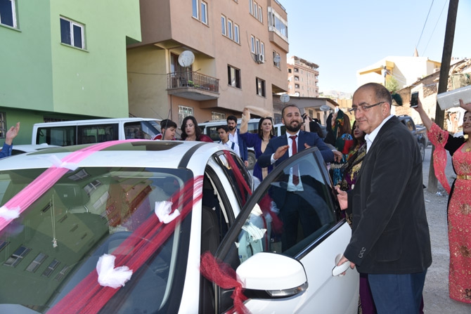 Ertuş ailesinin mutlu günü 29