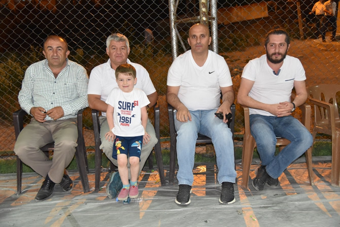 Ertuş ailesinin mutlu günü 35