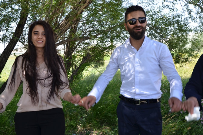 Ertuş ailesinin mutlu günü 47