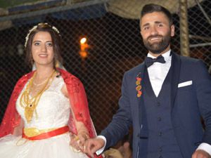 Ertuş ailesinin mutlu günü