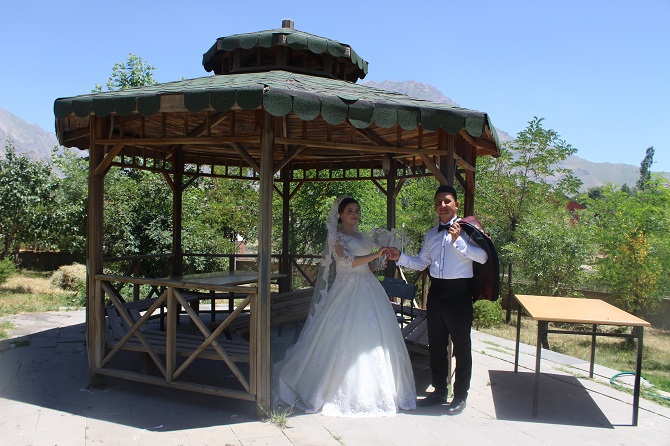 Akbaş & Akgül ailesinin mutlu günü 1