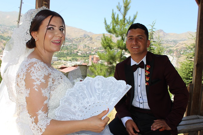 Akbaş & Akgül ailesinin mutlu günü 2