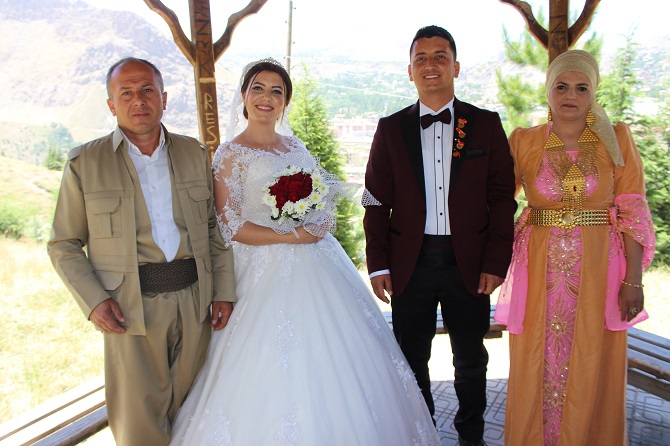 Akbaş & Akgül ailesinin mutlu günü 3