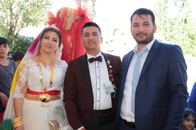 Akbaş & Akgül ailesinin mutlu günü 33