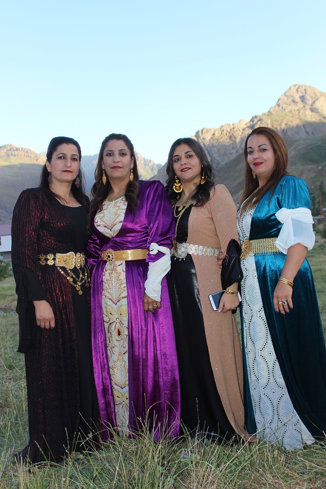 Akbaş & Akgül ailesinin mutlu günü 35