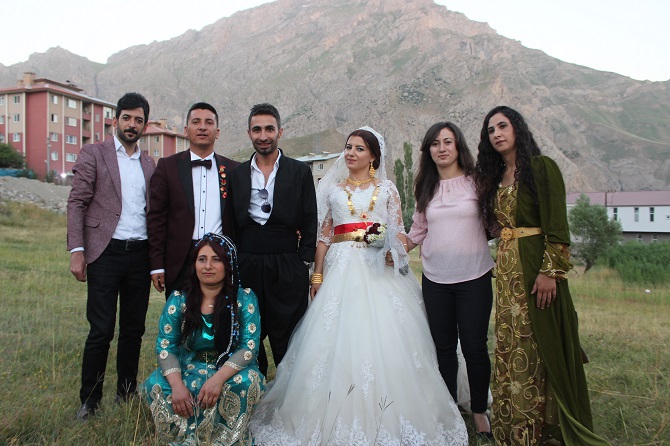 Akbaş & Akgül ailesinin mutlu günü 37