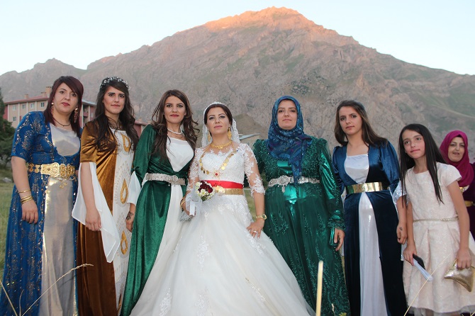 Akbaş & Akgül ailesinin mutlu günü 38