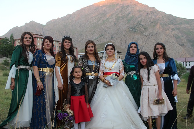 Akbaş & Akgül ailesinin mutlu günü 39