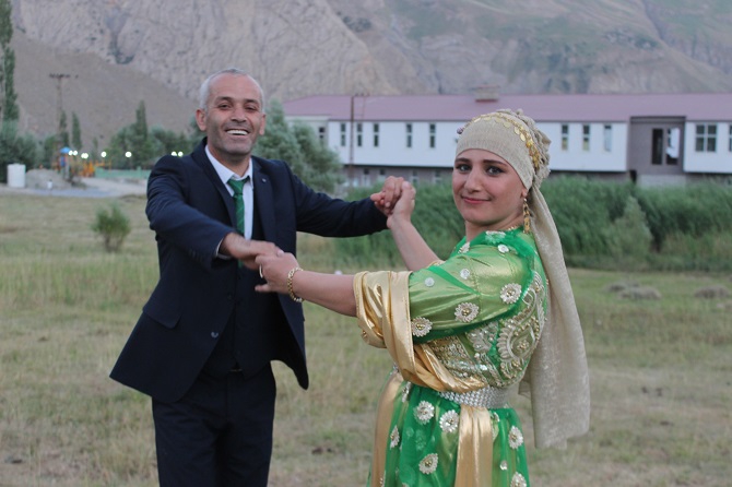 Akbaş & Akgül ailesinin mutlu günü 41