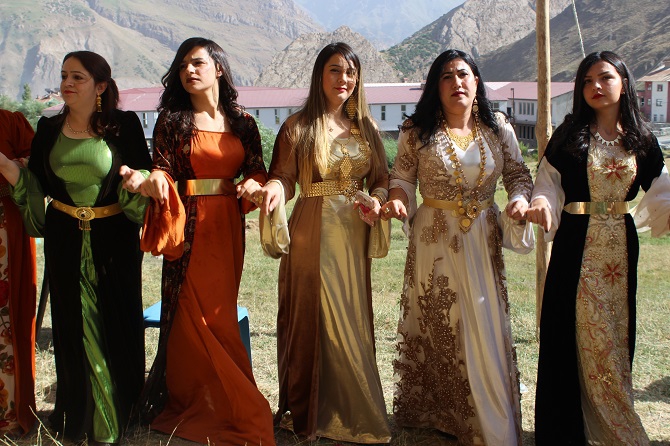 Akbaş & Akgül ailesinin mutlu günü 48