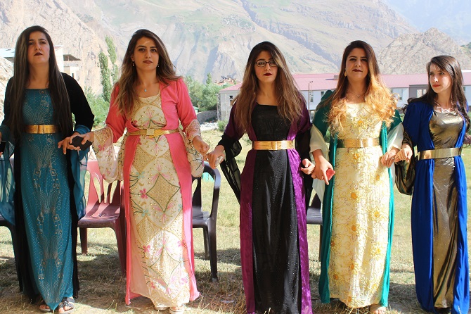 Akbaş & Akgül ailesinin mutlu günü 51