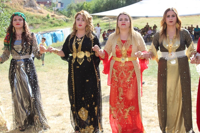 Akbaş & Akgül ailesinin mutlu günü 56