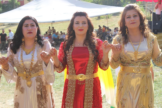 Akbaş & Akgül ailesinin mutlu günü 57