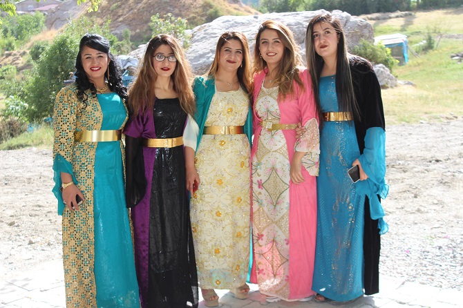 Akbaş & Akgül ailesinin mutlu günü 61