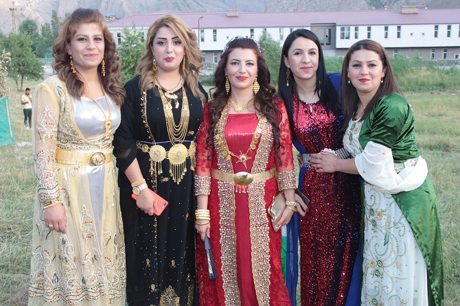 Akbaş & Akgül ailesinin mutlu günü 62