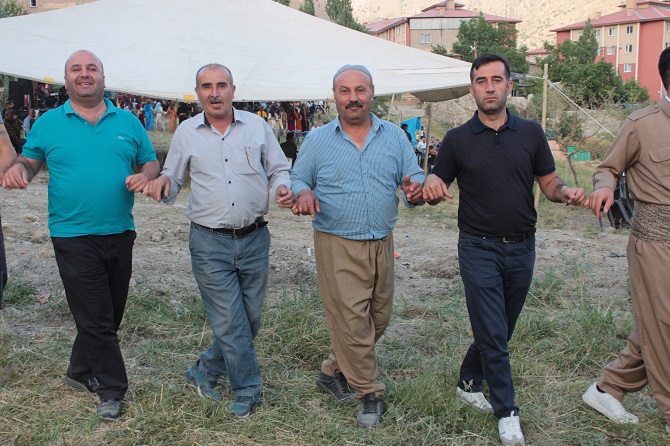 Akbaş & Akgül ailesinin mutlu günü 66