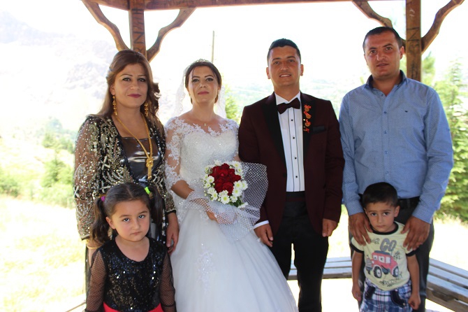 Akbaş & Akgül ailesinin mutlu günü 8