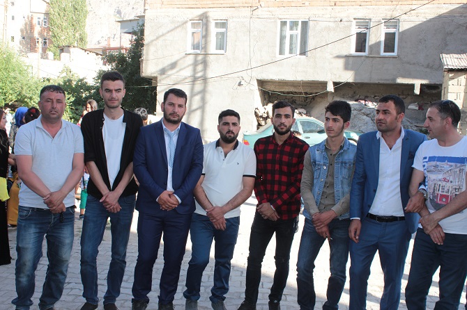 Akbaş & Akgül ailesinin mutlu günü 80