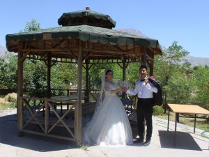 Akbaş & Akgül ailesinin mutlu günü