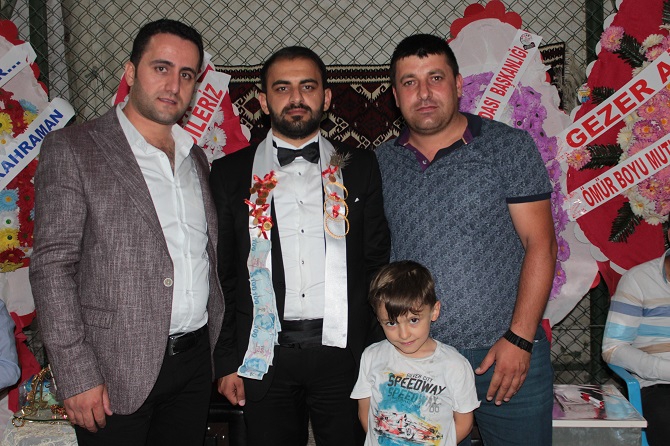 Kaya ailesinin mutlu günü 32