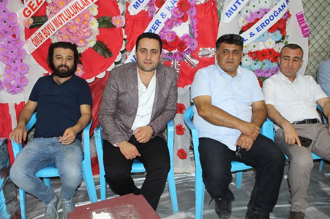 Kaya ailesinin mutlu günü 43