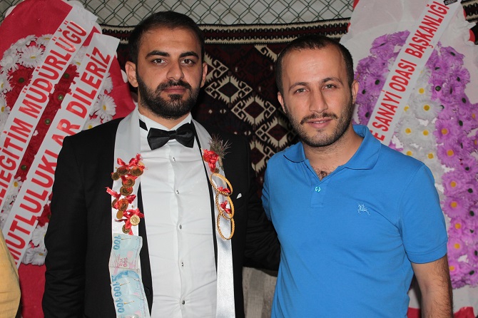 Kaya ailesinin mutlu günü 49