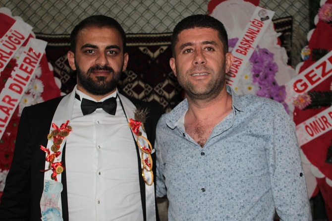 Kaya ailesinin mutlu günü 55