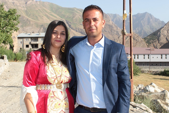 Akgül ve Durgun ailesinin mutlu günü 107