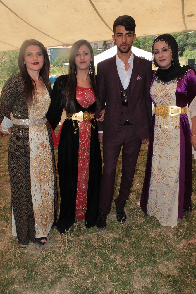 Akgül ve Durgun ailesinin mutlu günü 20