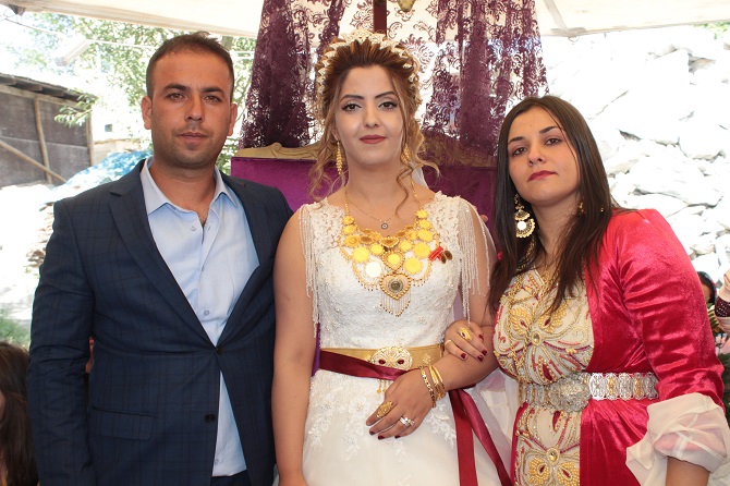 Akgül ve Durgun ailesinin mutlu günü 7