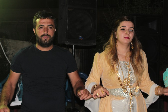 Akgül ve Durgun ailesinin mutlu günü 83