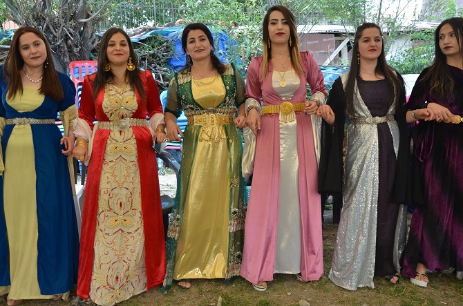 Akgül ve Yiğit ailesinin mutlu günü 124