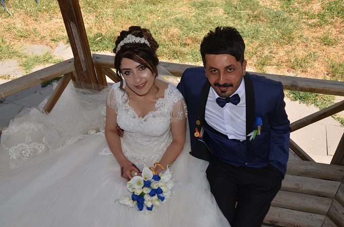 Akgül ve Yiğit ailesinin mutlu günü 13