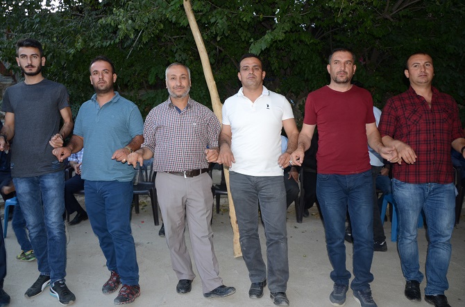 Akgül ve Yiğit ailesinin mutlu günü 146